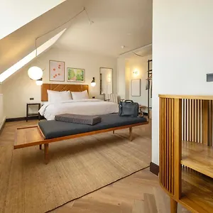 4* Otel Mayfair