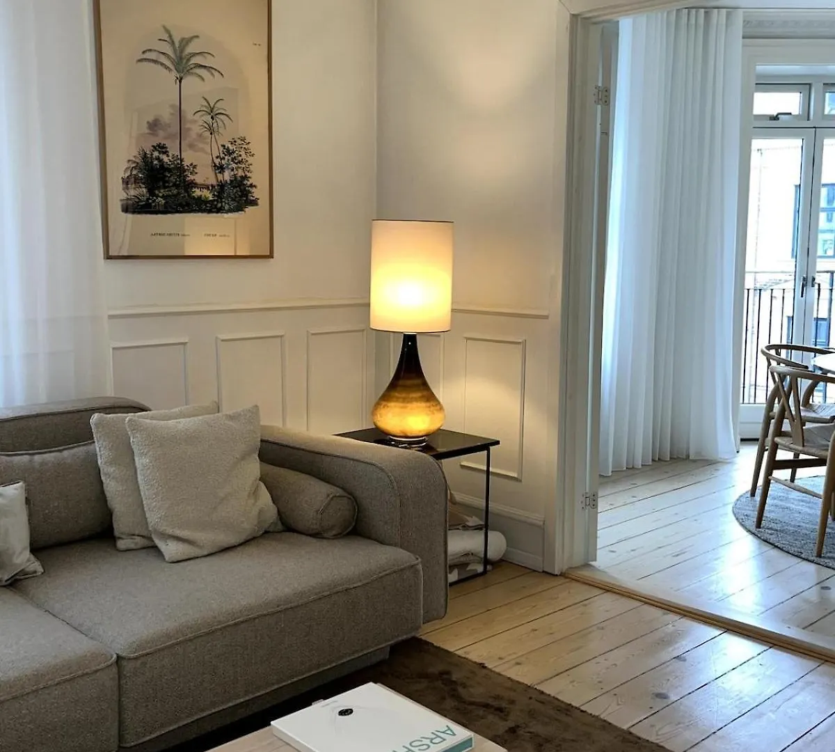 90M2 Luxury Flat In Central Copenhagen